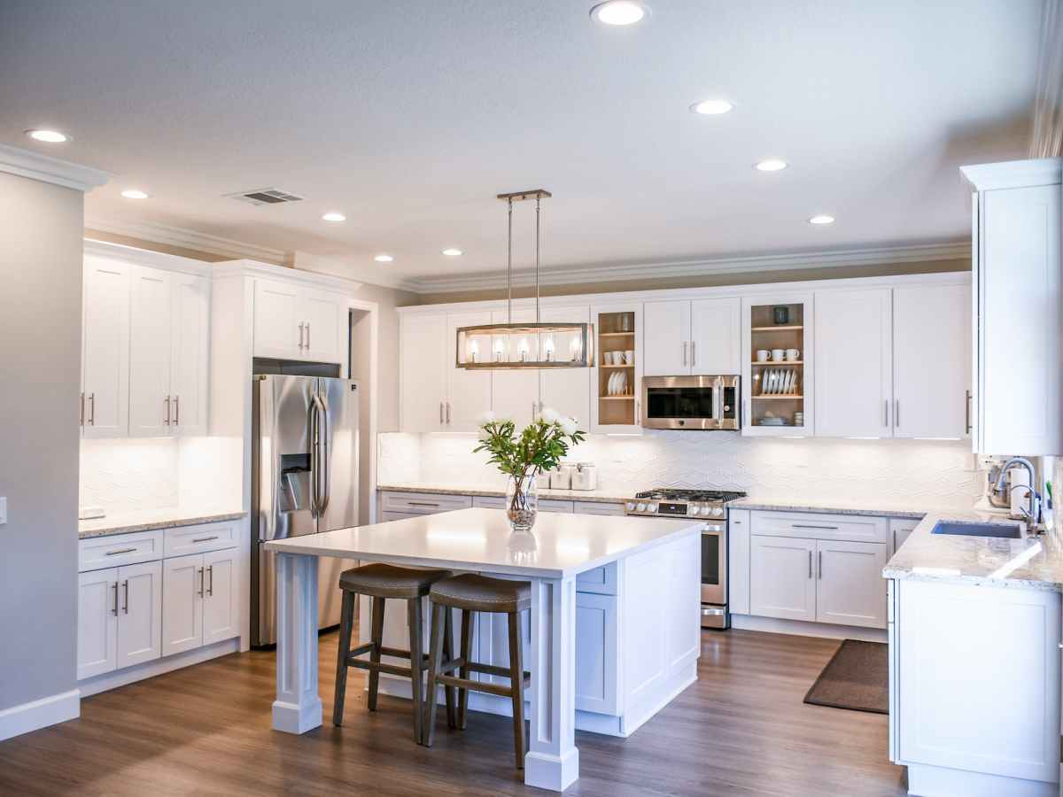 How much does remodeling a kitchen cost?